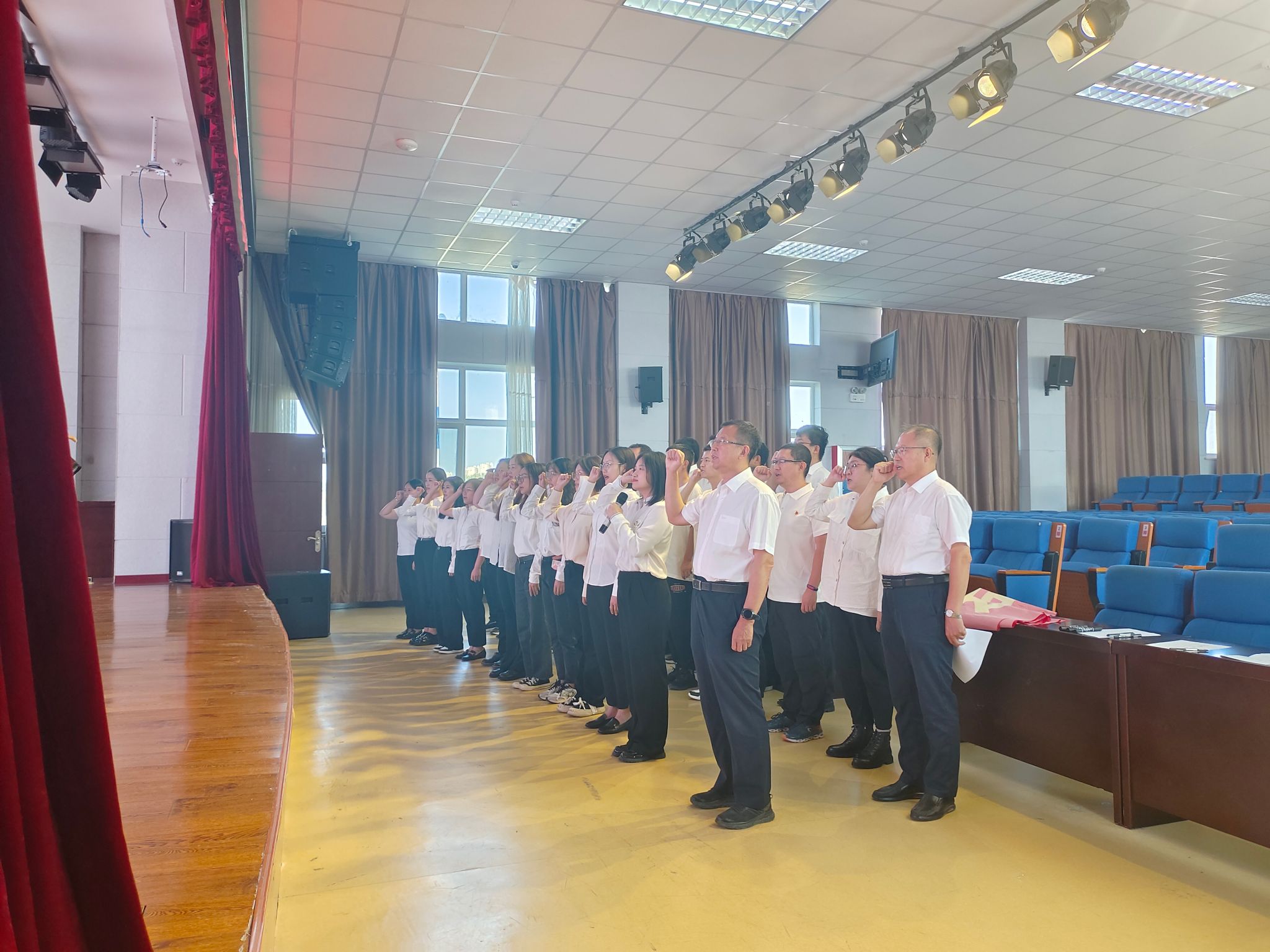 38255e827dc77c0e8d233ae58d95177.jpg 38255e827dc77c0e8d233ae58d95177.jpg