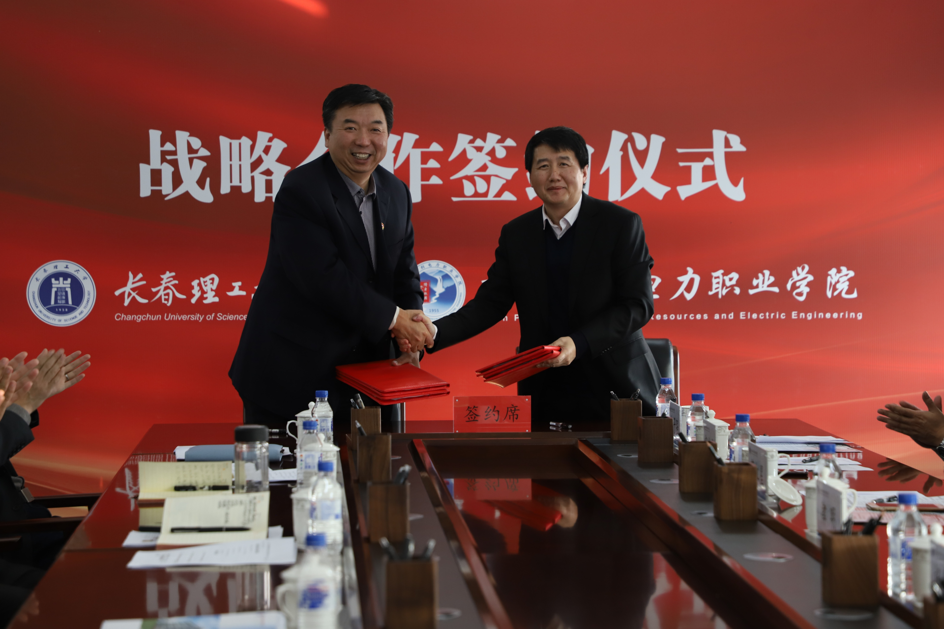 图片6.png 图片6.png