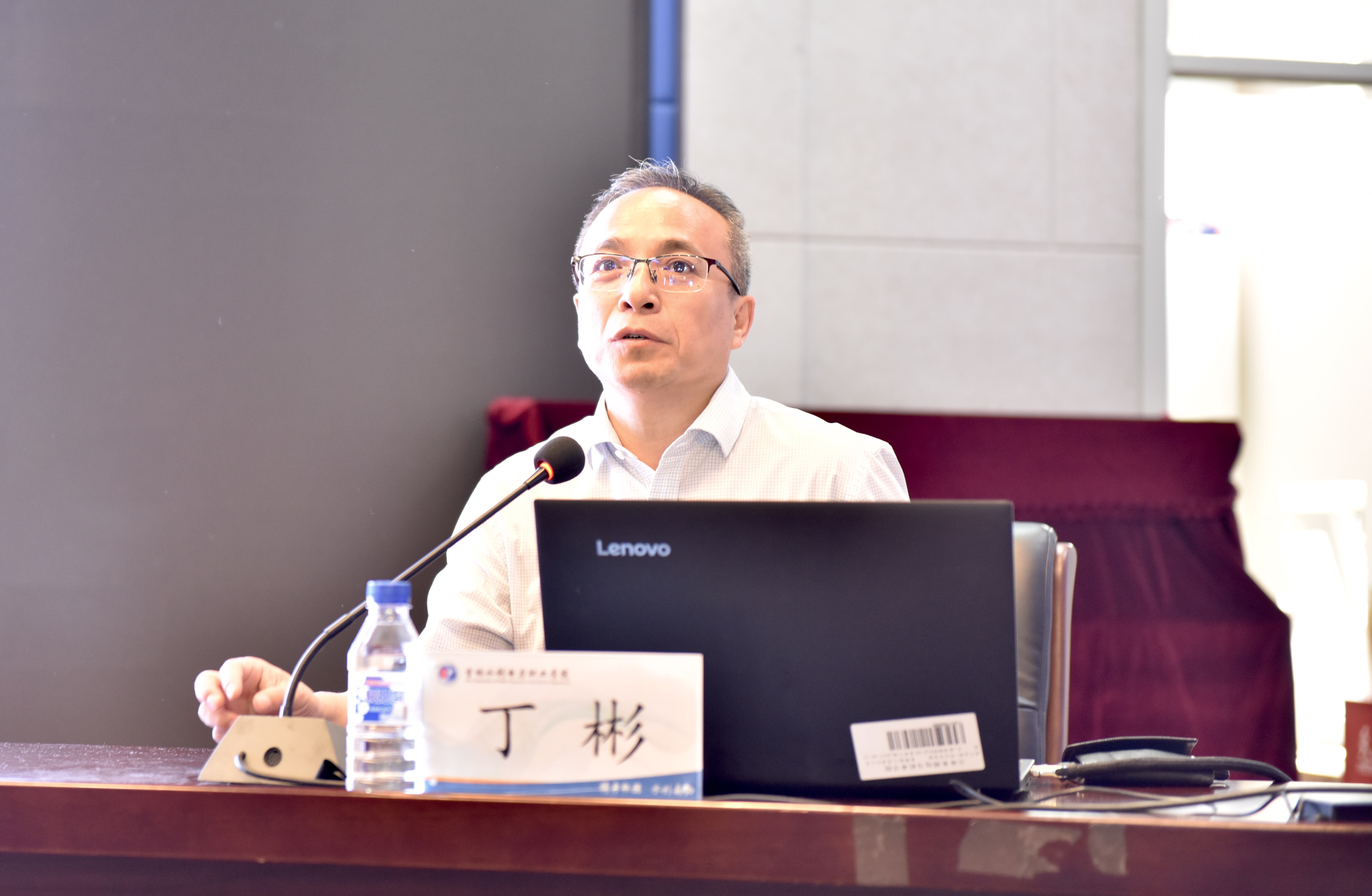 图片.jpg 图片.jpg