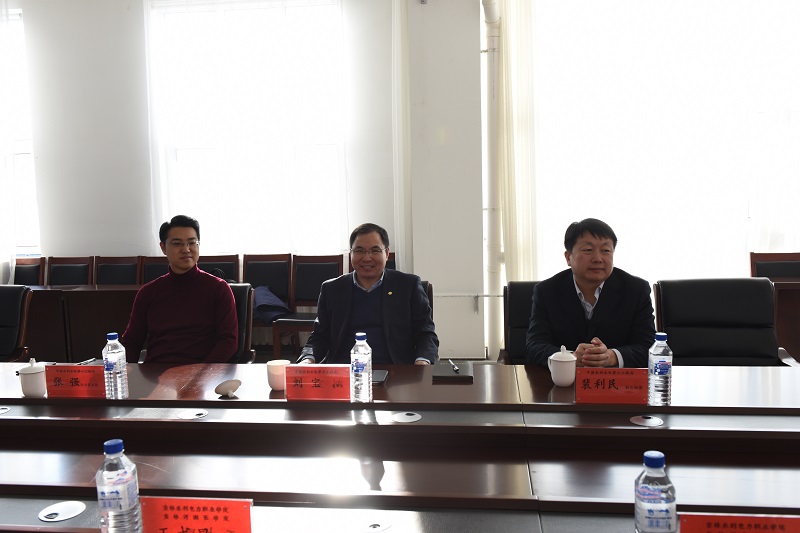 图片5.jpg 图片5.jpg