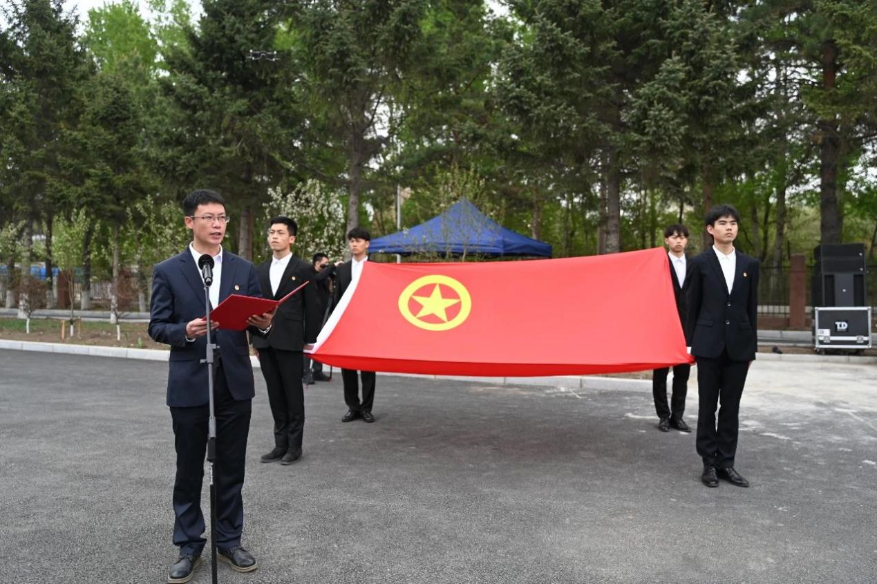 图片4.png 图片4.png