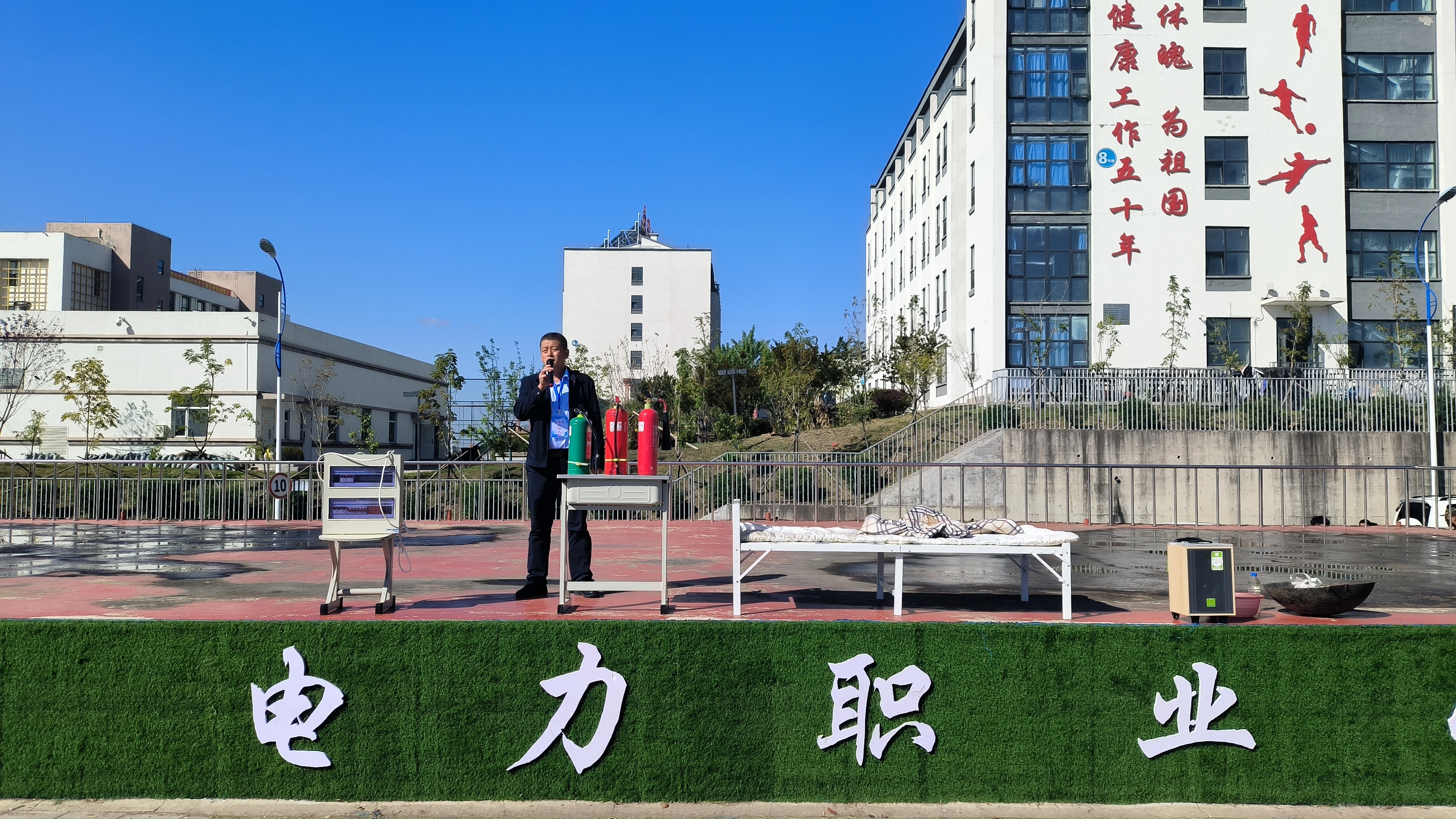 8314b29e20cc969fe53a31859010530.jpg 8314b29e20cc969fe53a31859010530.jpg