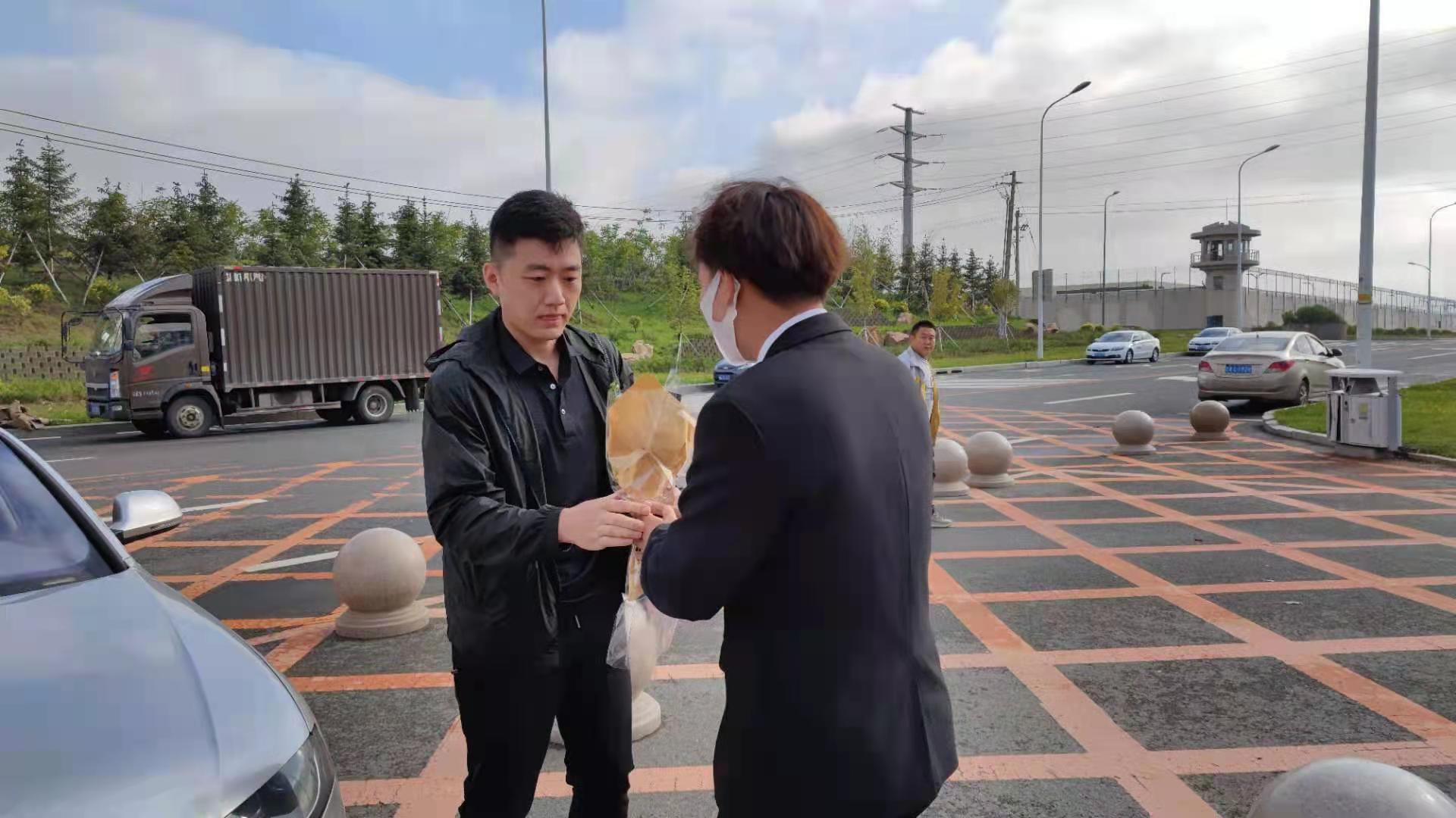 01130996d44950dc6441e7c5f508ffe.jpg 01130996d44950dc6441e7c5f508ffe.jpg