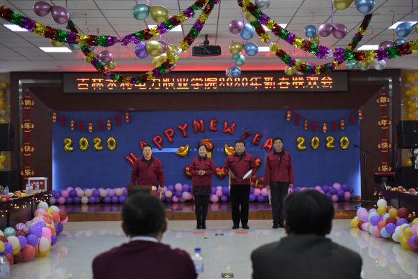 12三句半.jpg 12三句半.jpg