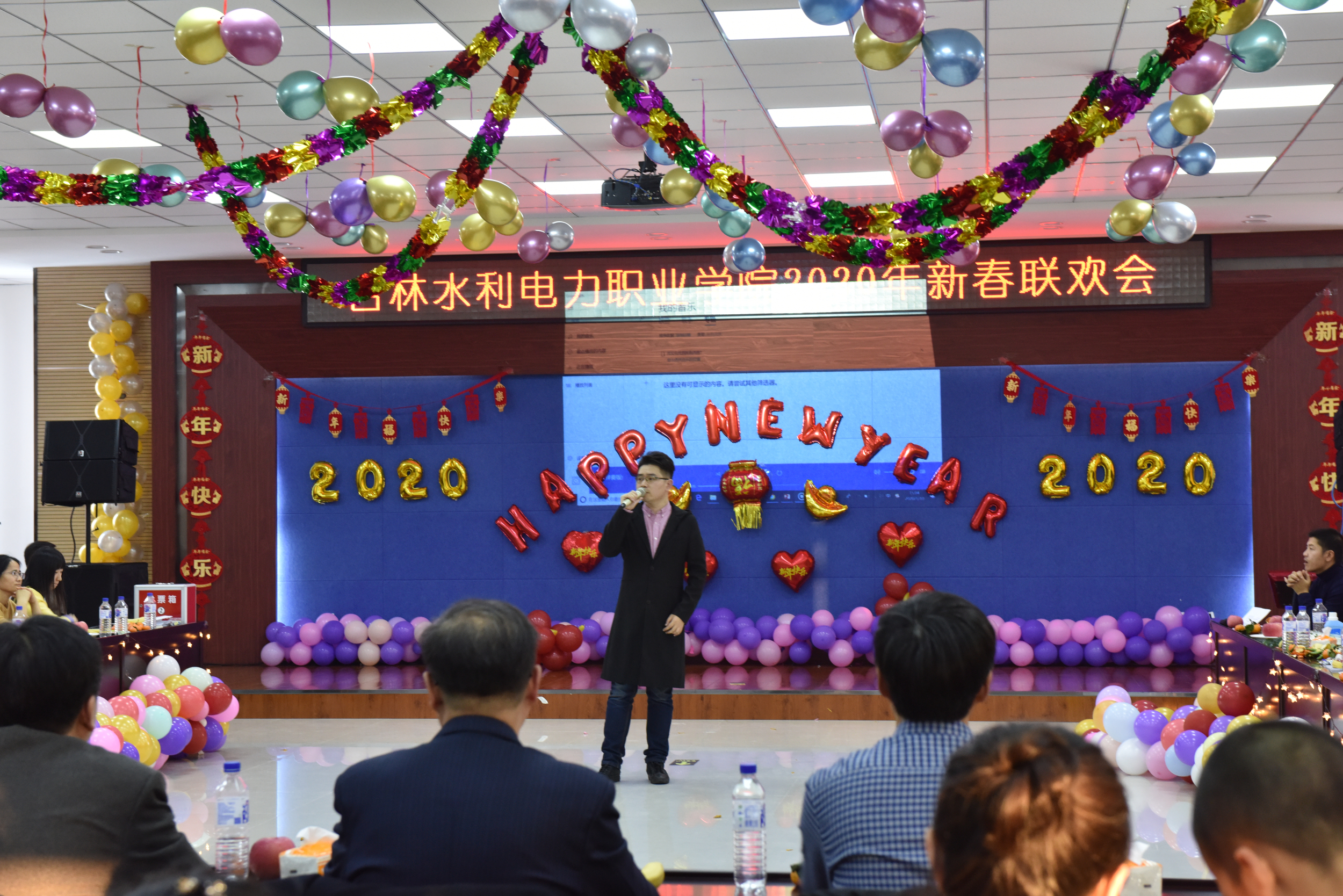 7等待.jpg 7等待.jpg