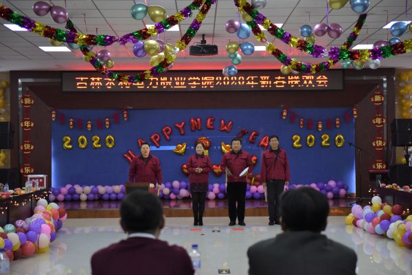 12三句半.jpg 12三句半.jpg