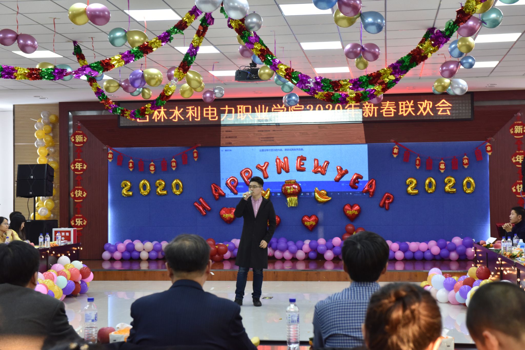 7等待.jpg 7等待.jpg