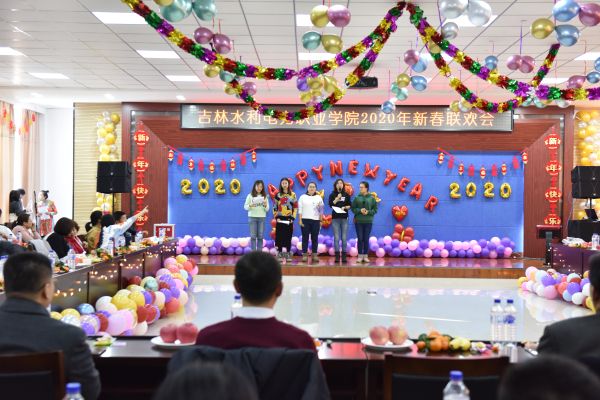 8骚年的告白.jpg 8骚年的告白.jpg