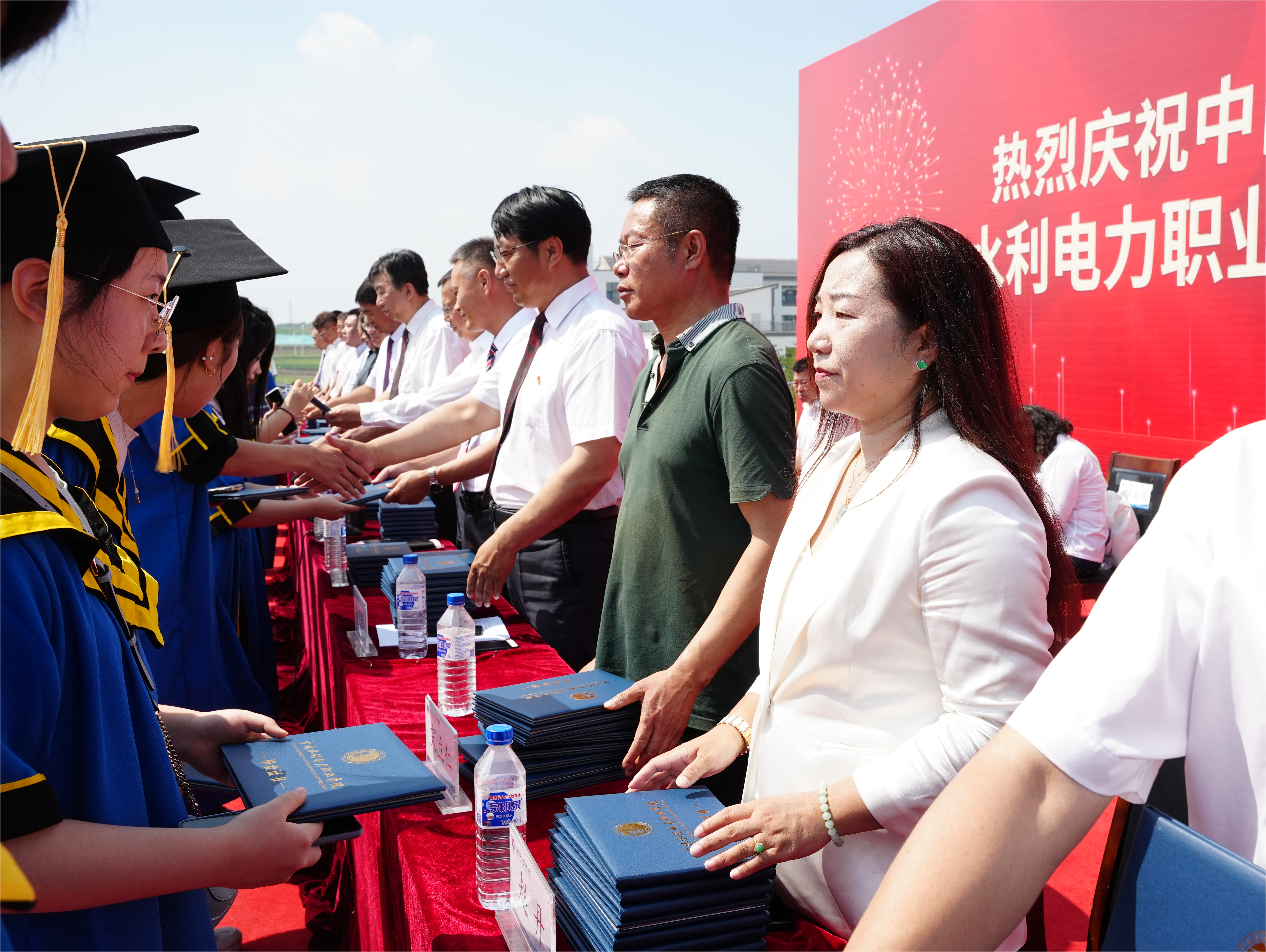 DSC05573(1).png DSC05573(1).png