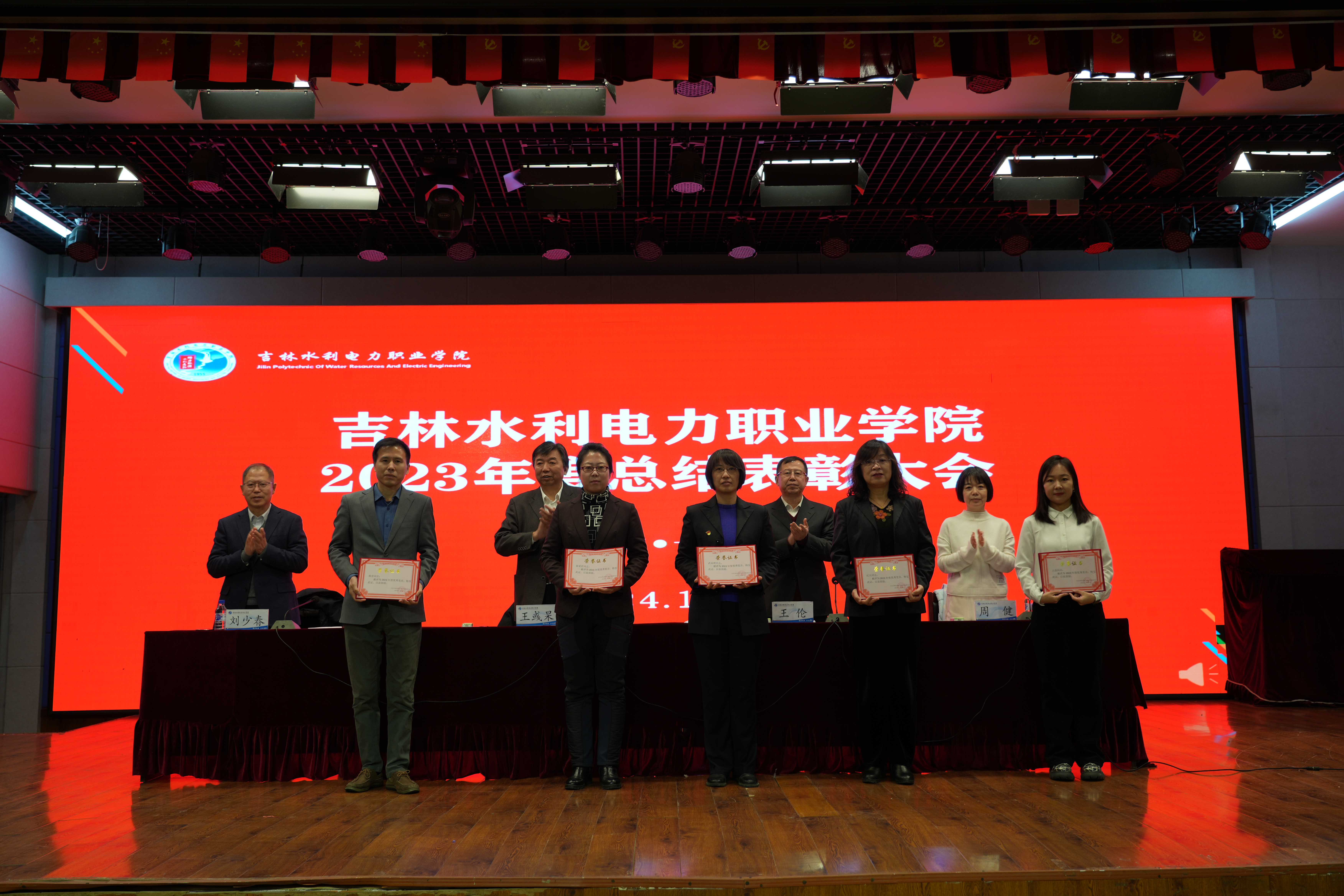 DSC00757.JPG DSC00757.JPG