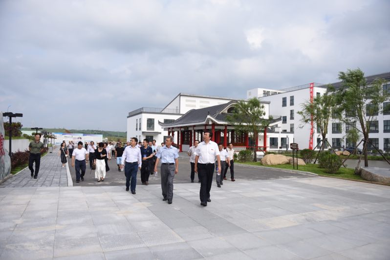 微信图片_20180715095539.jpg 微信图片_20180715095539.jpg