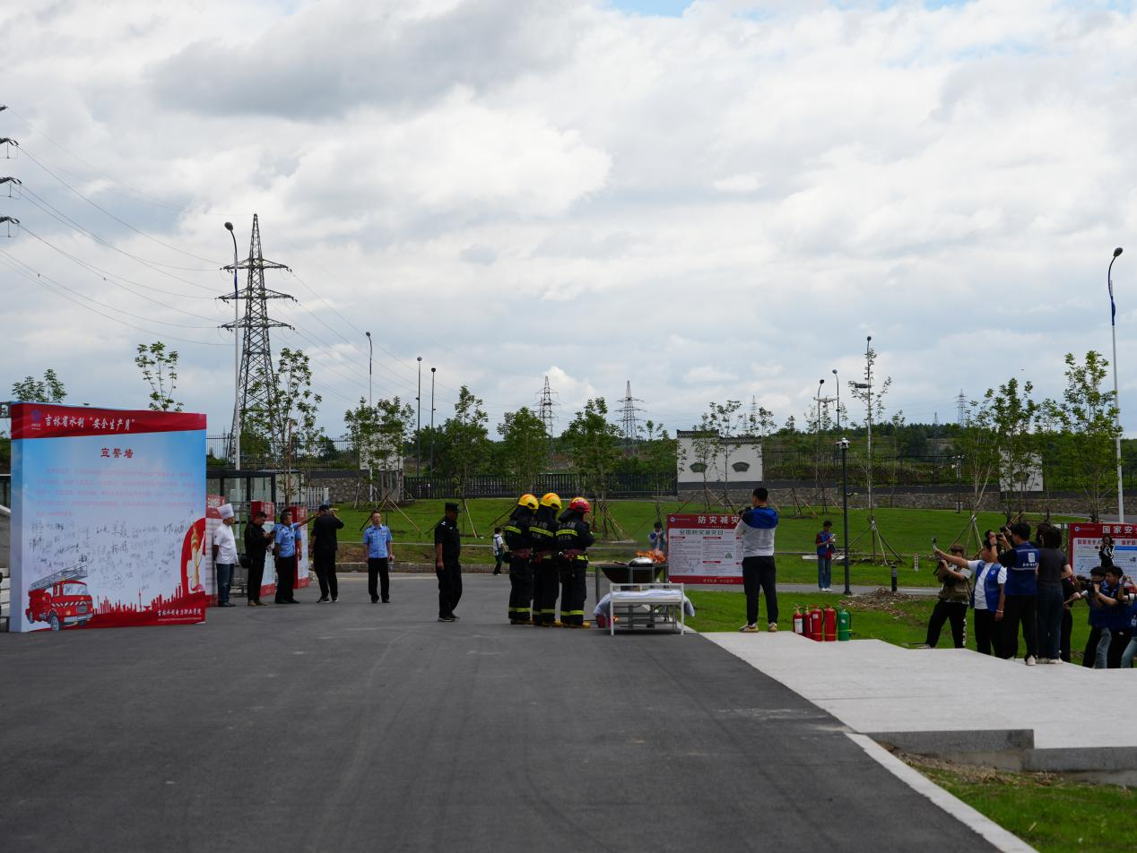 图片7.png 图片7.png